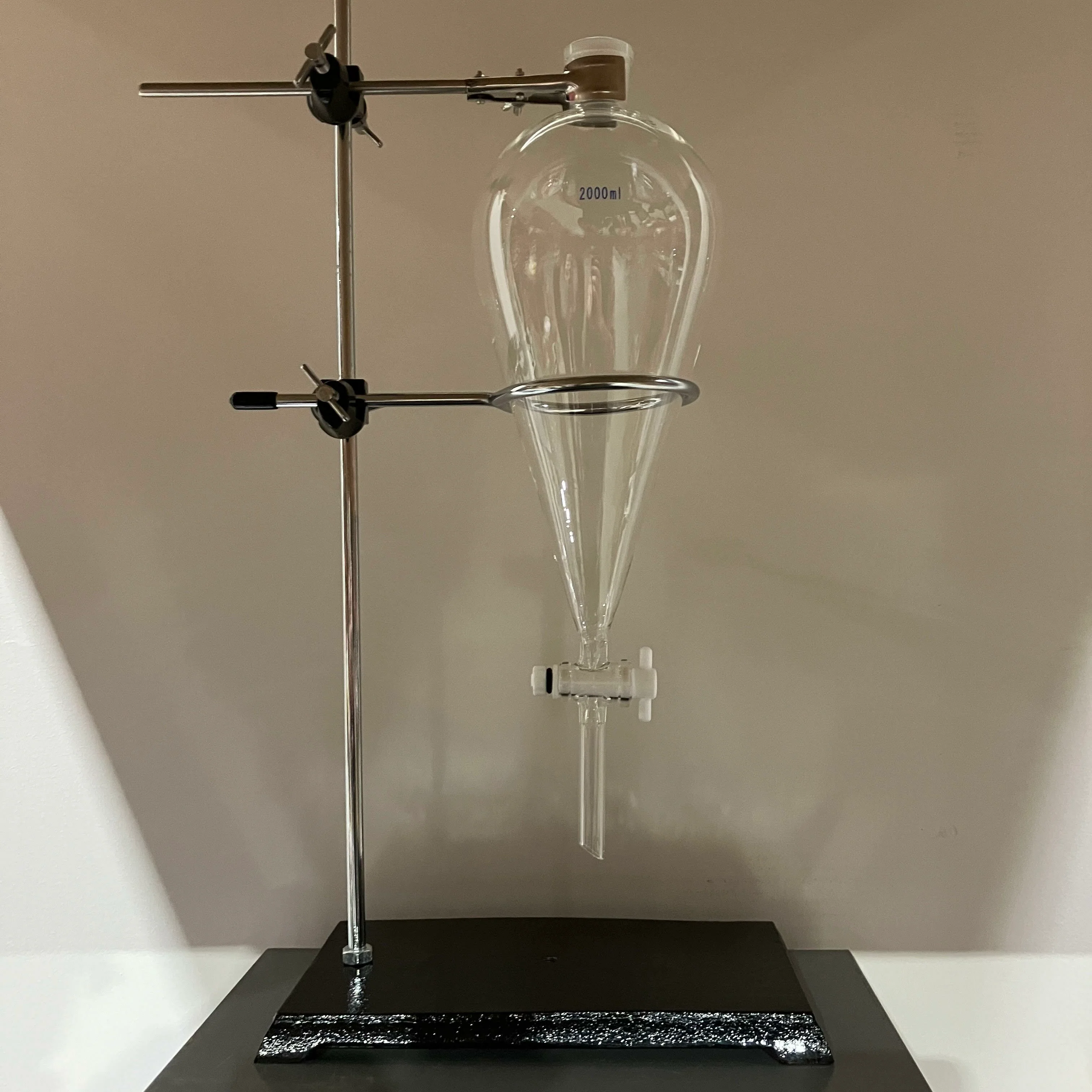 2000ML Essential Oil Hydrosol Separator with Stand